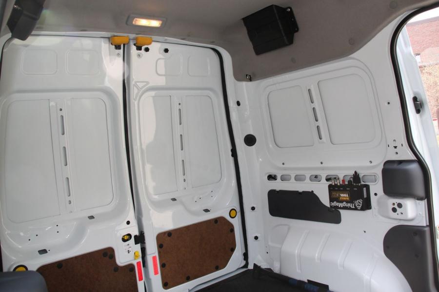  Ford Transit Connect 2010 года  (фото 12 из 109)